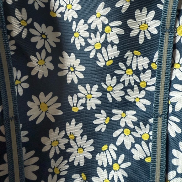 Lands' End Gray Backpack - Picture 5 of 5